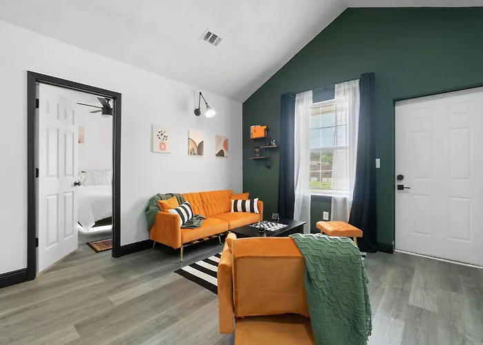 Holiday home The Hosta Hangout - A Luxury Haven *